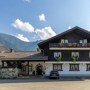 hotel-alpenhof-oberau.com-bavaria.com/