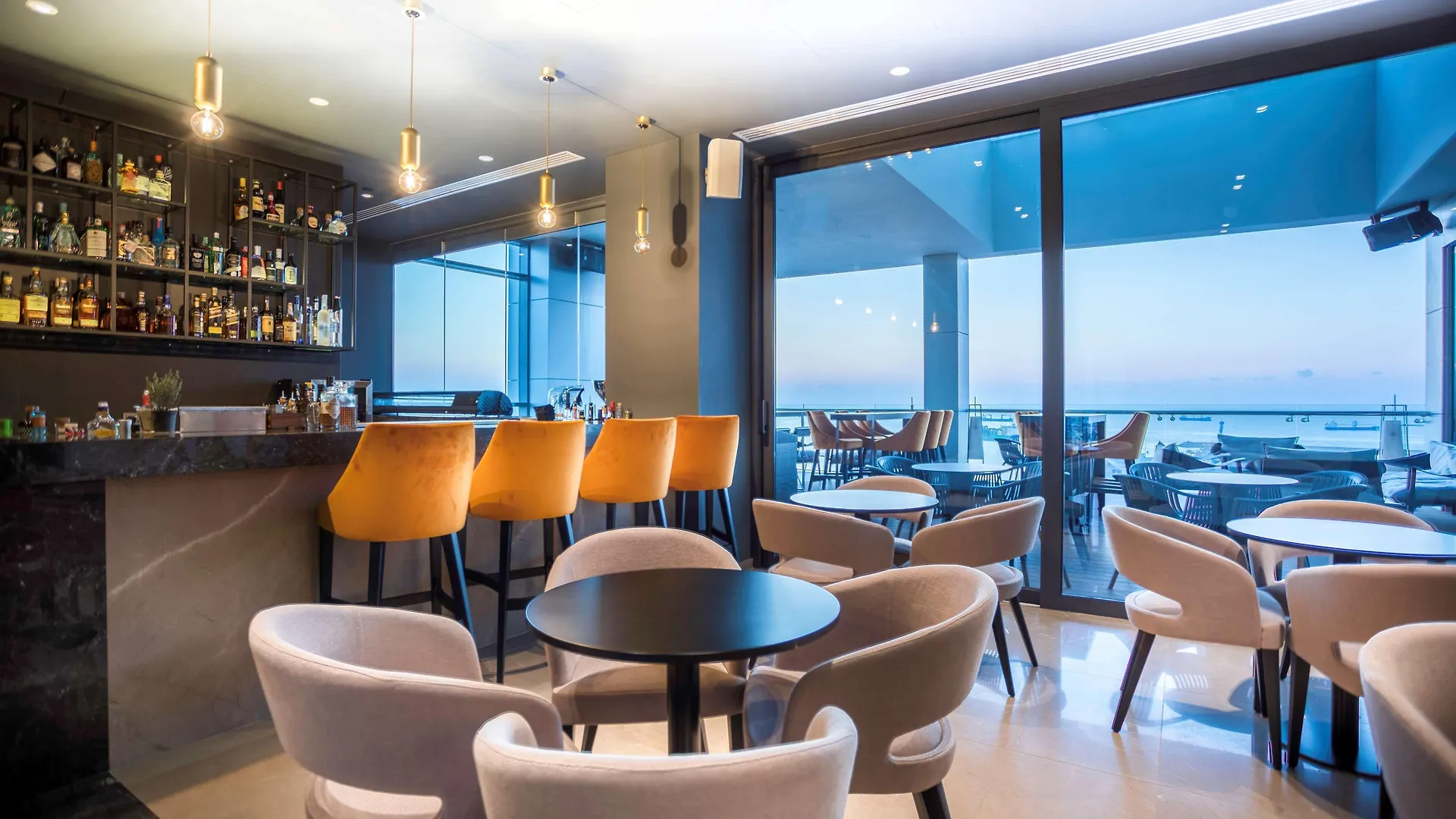 Hotel Radisson Blu Hotel, Larnaca