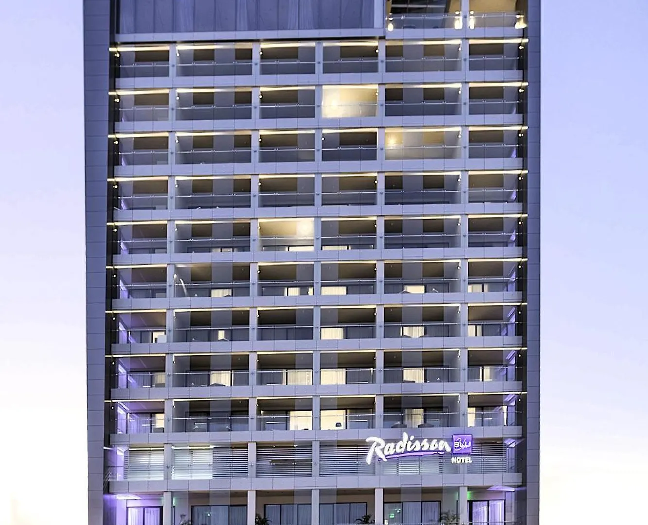 Radisson Blu Hotel, Larnaca location
